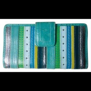 Fossil leather multi color woman’s wallet